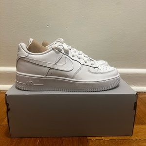 BNIB Nike Air Force One Low White